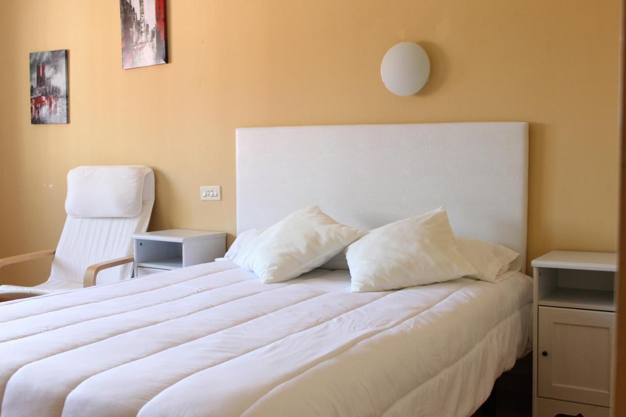 Hotel Voar Ribadeo Exterior photo