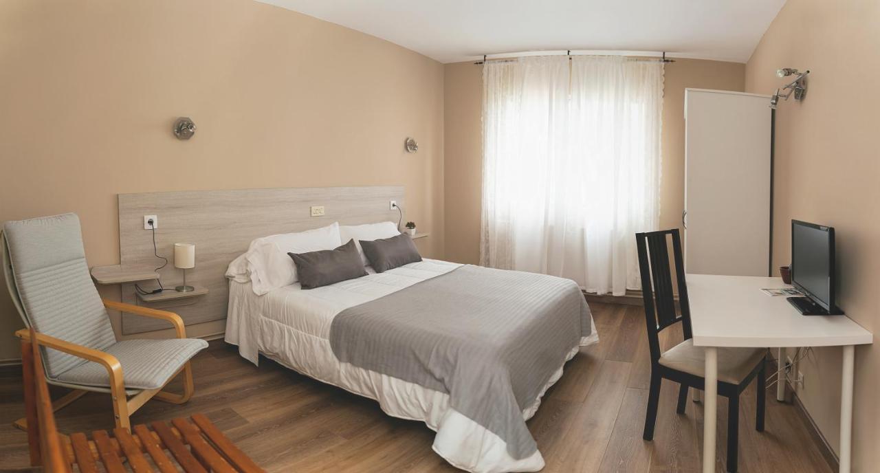 Hotel Voar Ribadeo Exterior photo